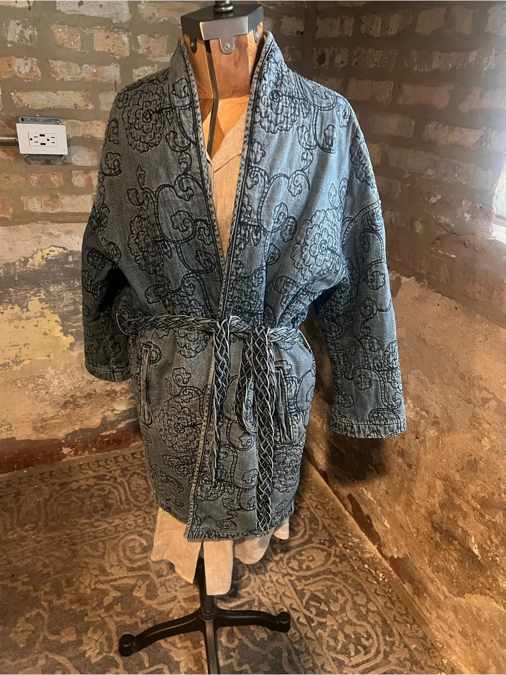 Lucky Brand quilted denim kimono. Woman’s size small